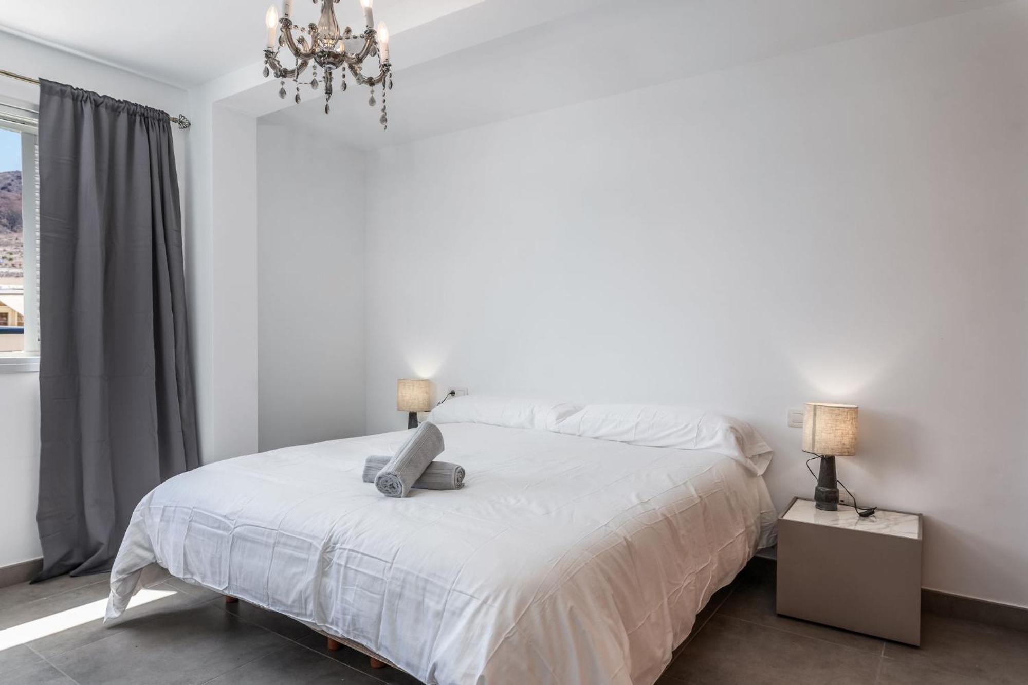 Hayam Apartamento 1 Лос Кристианос Экстерьер фото